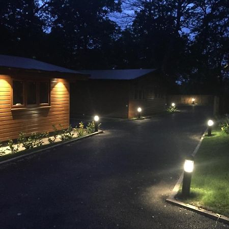 Shellow Lane Lodges Congleton Exterior foto