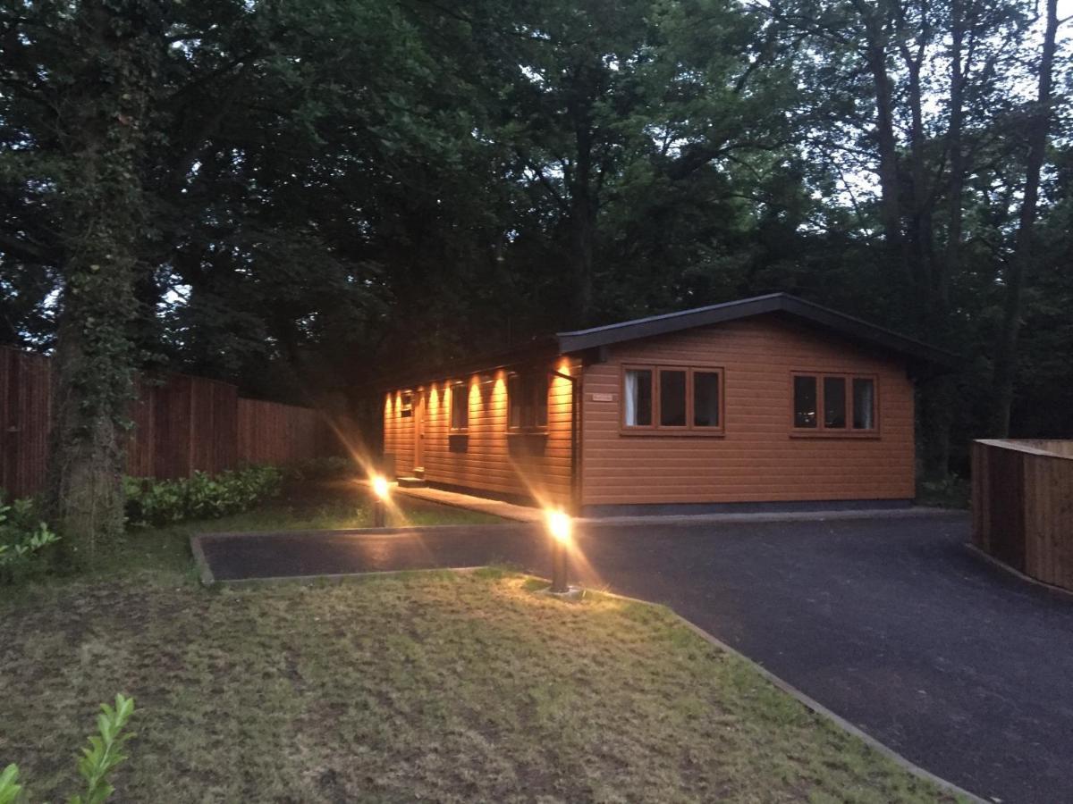 Shellow Lane Lodges Congleton Exterior foto